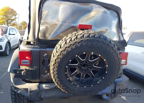 2016 Jeep Wrangler Sport z USA, uszkodzony, nr VIN 1C4AJWAG0GL251884